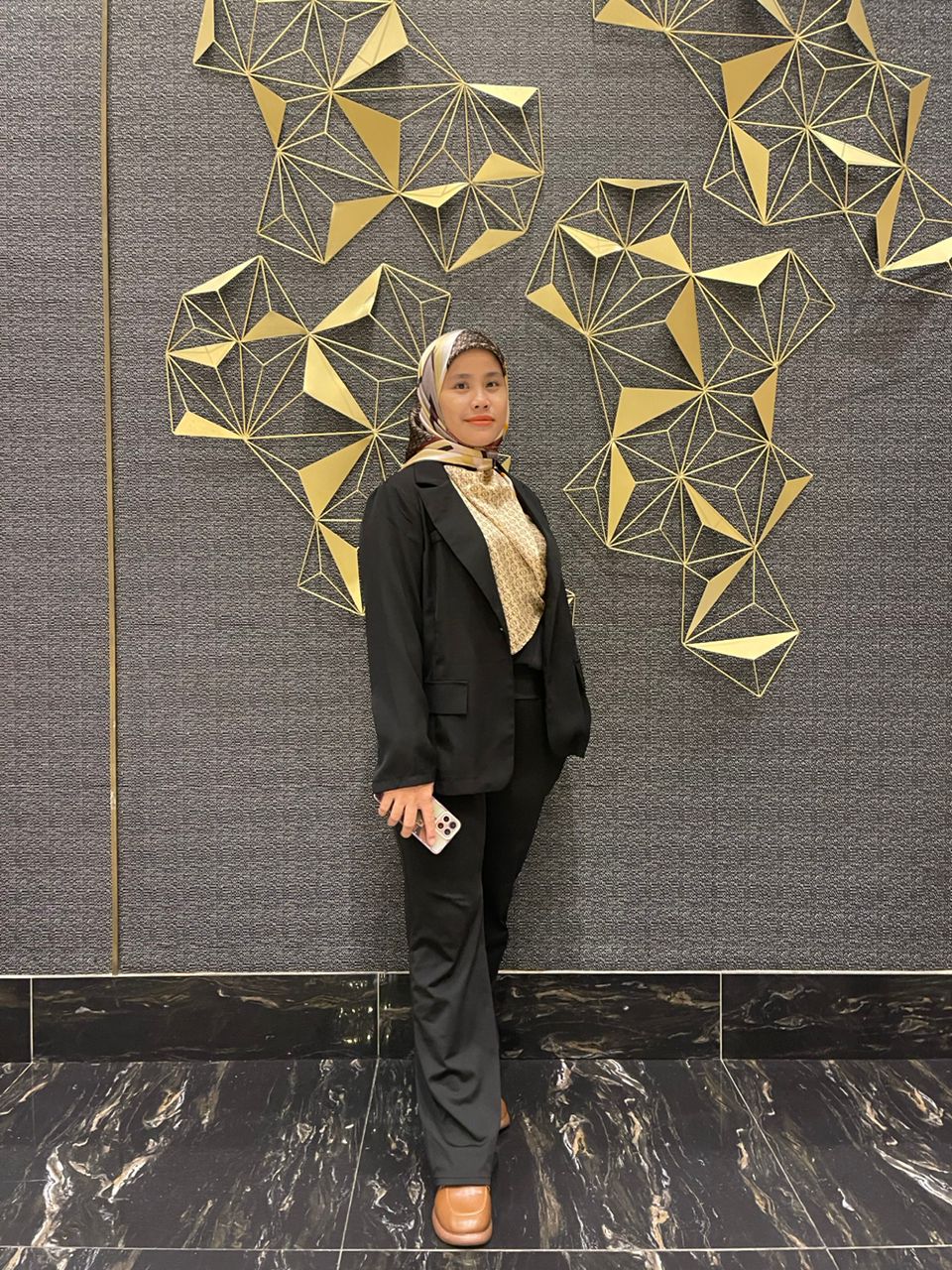 AYU ABDULLAH