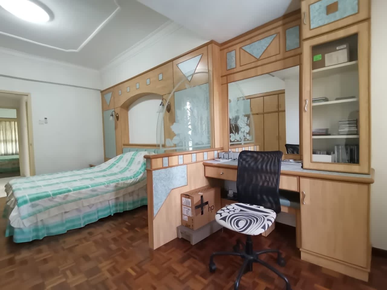 TANJUNG SAMUDERA CONDOMINIUM, JALAN PANTAI ROMBANG, TANJUNG KLING MELAKA