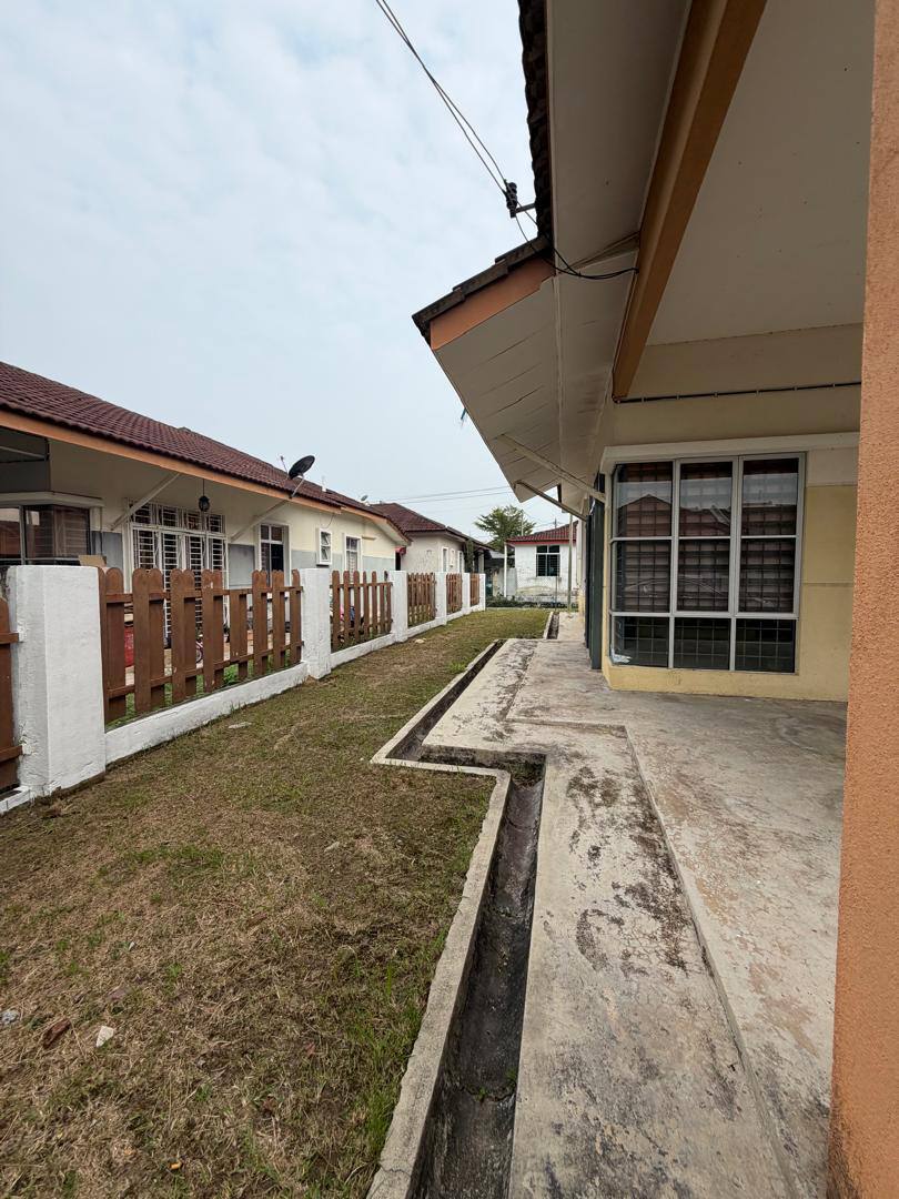 TAMAN MERLIMAU EMAS, JASIN MELAKA