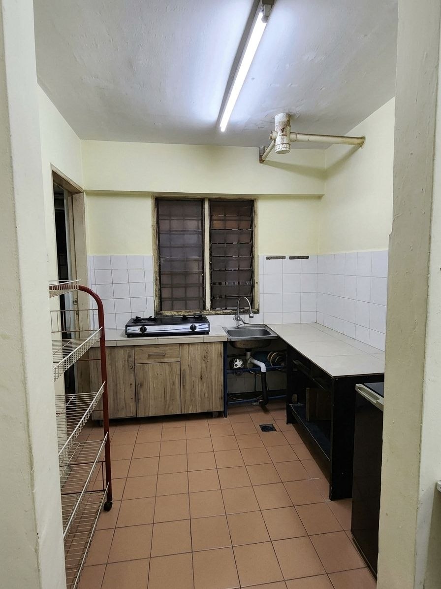 APARTMENT SRI EHSAN, KEPONG KUALA LUMPUR