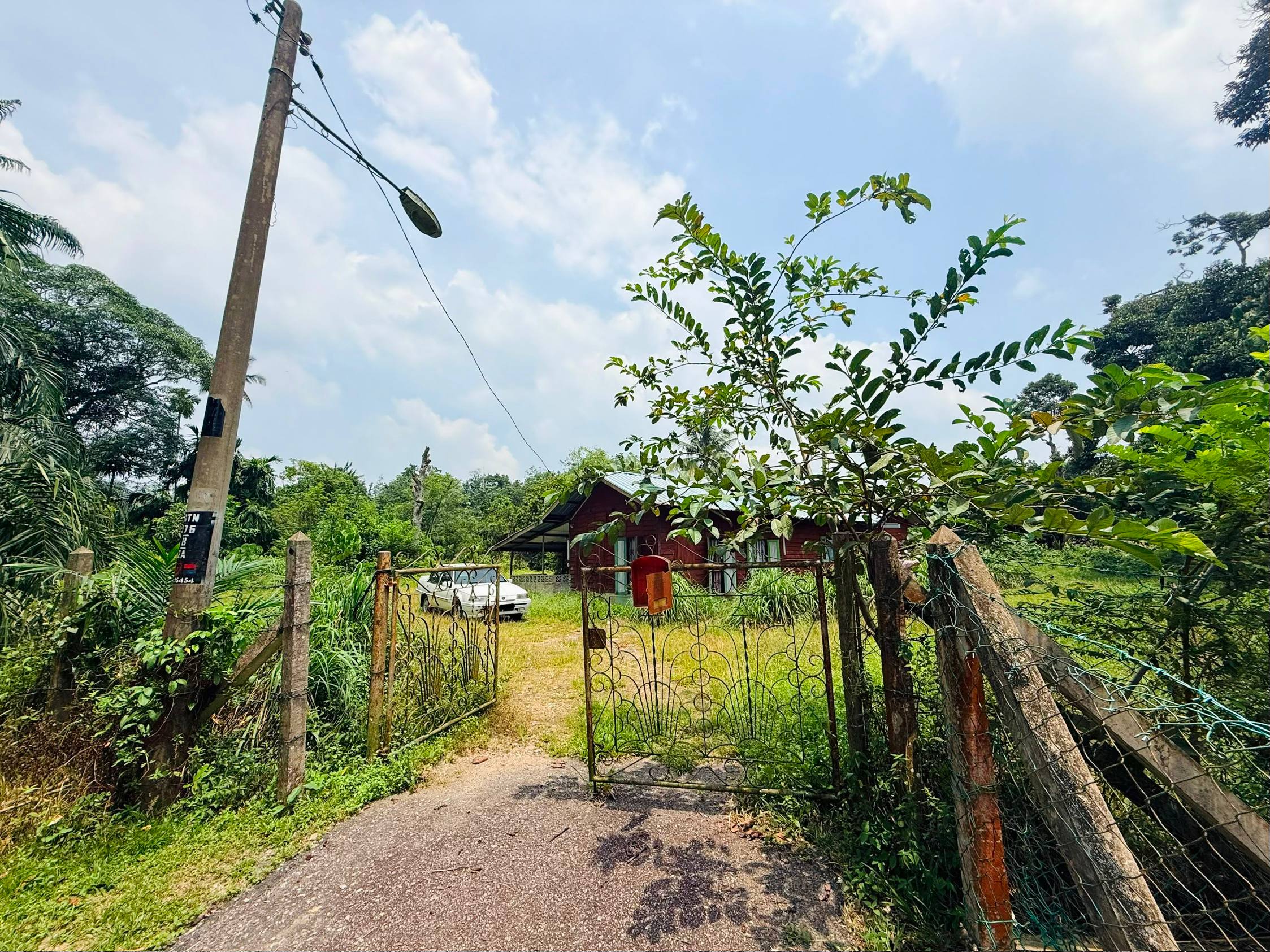 TANAH TABOH NANING, ALOR GAJAH